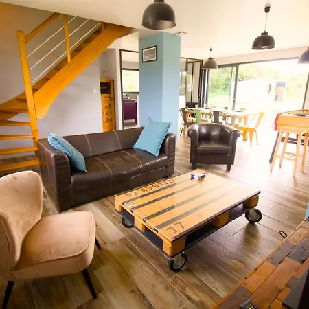 Casa vacanze Evasion Entre Et Campagne Avec Babyfoot Et Terrain De Pétanque, 3 Chambres, Cheminée - Intendance Luxury Host